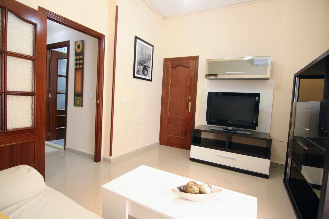 Apartamento Serafin De La Caleta كاديز المظهر الخارجي الصورة
