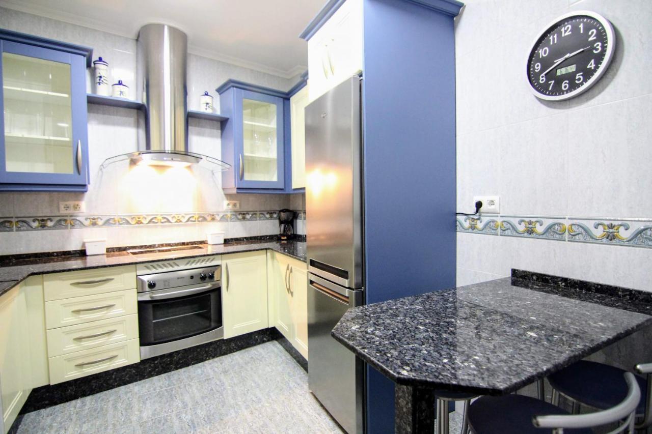 Apartamento Serafin De La Caleta كاديز المظهر الخارجي الصورة